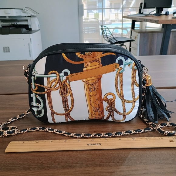 Handbags - Elegant Black and Gold Women's Bag